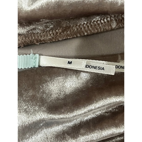 Kimchi Blue Urban Outfitters M Mini Champagne Crushed Velvet Dress Cocktail - Picture 6 of 9